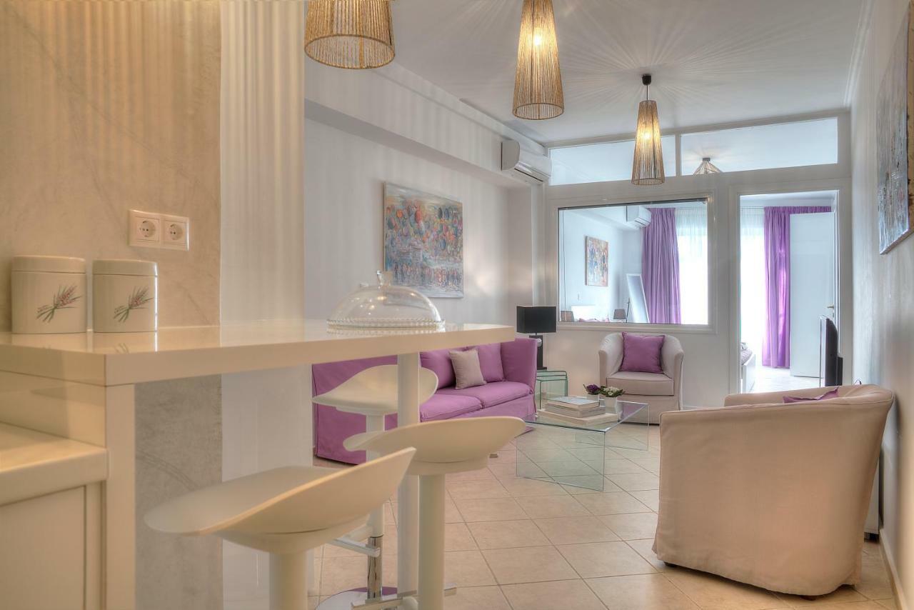 אתונה Downtown Glyfada Smart Apartment מראה חיצוני תמונה
