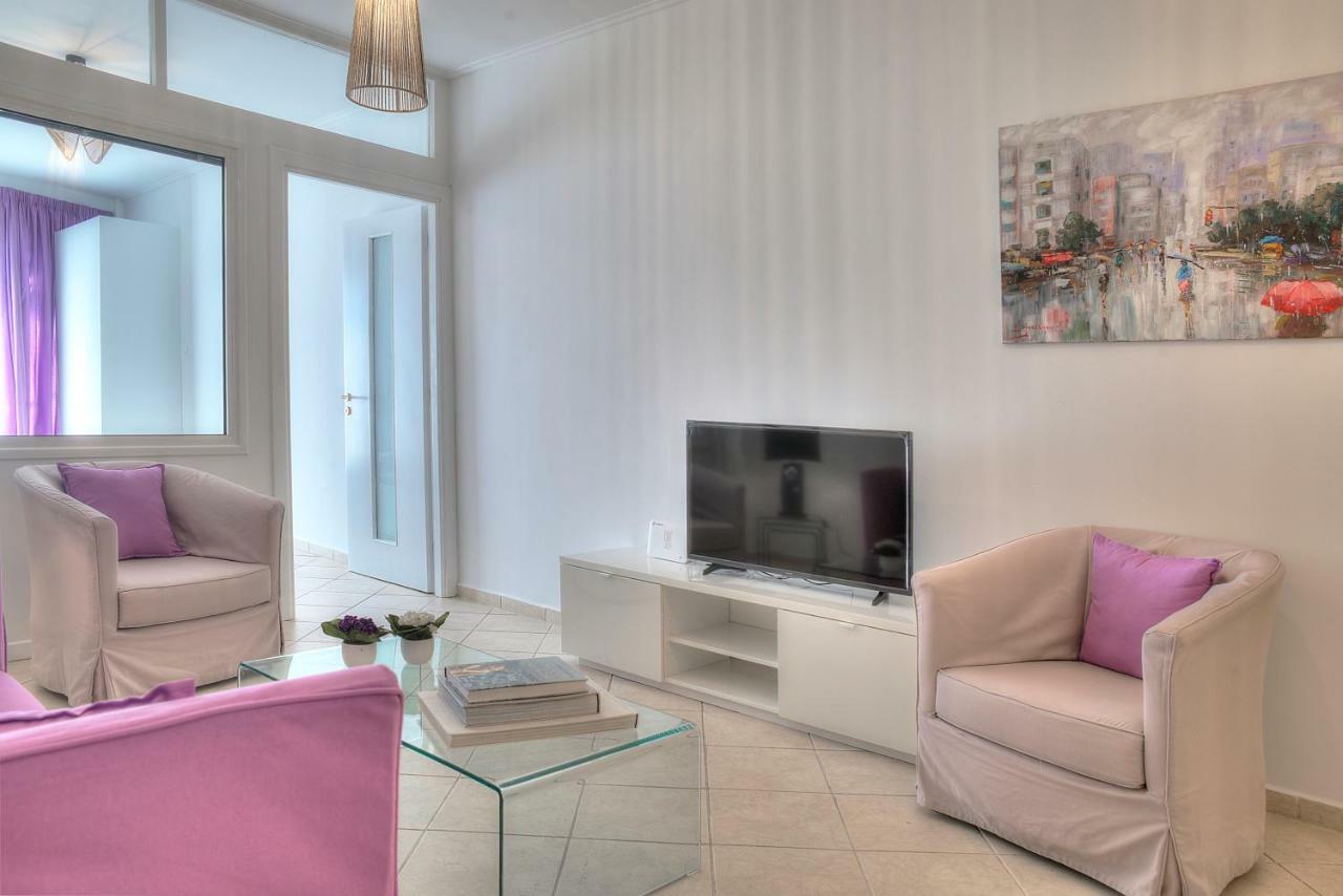 אתונה Downtown Glyfada Smart Apartment מראה חיצוני תמונה